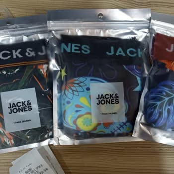 Jack & Jones İzmir İstinyePark'ta Yanlış Beden Boxer Değişim Sorunu!