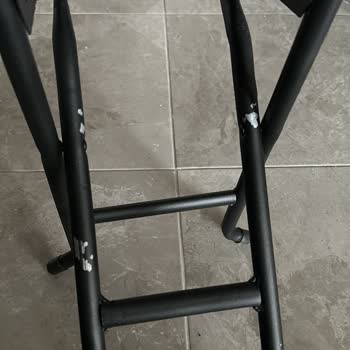 Hundemir Satın Alınan Sandalyelerdeki Defolar Ve İletişim Sorunları