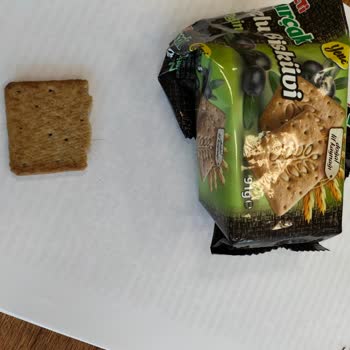 Eti Gıda Tuzlu Bisküvide Beklenmedik Bulgu