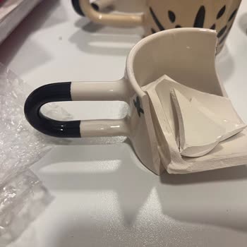 Vina Seramik Eksik Ve Kırık Ürün