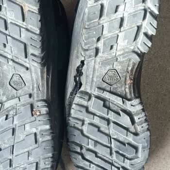 Decathlon Ayakkabı Pert Oldu