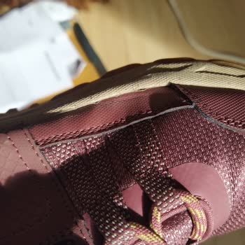 Skechers Ayakkabı Sizi Yarı Yolda Bırakır Rezil Olursunuz