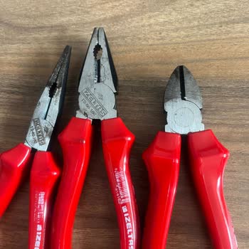 İzeltaş Firmasının Pense Takımının Hemen Paslanması