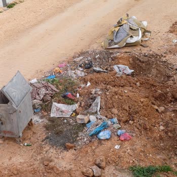 Hassa Belediyesi Çöpü Almıyorlar Ve Temizlemiyorlar