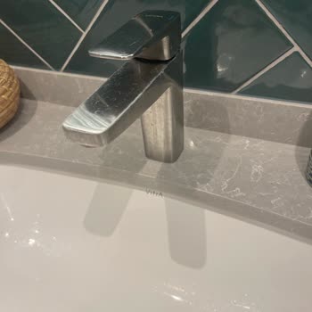 Artema Bataryada Renk Atması Ve Kalıcı, Geçmeyen Leke Sorunu