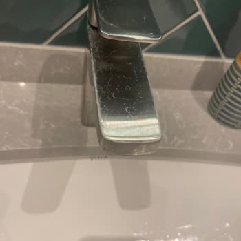 Artema Bataryada Renk Atması Ve Kalıcı, Geçmeyen Leke Sorunu