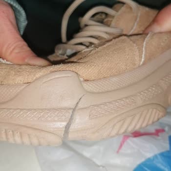 Tonny Black Çatlayan Ayakkabı Yapmışlar