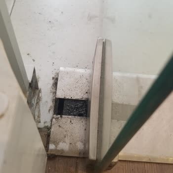 Kale Kilit Kale Cam Kapı Hidrolik Sorunu