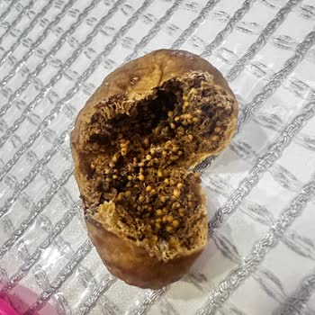 Tarım Kredi Kooperatif Market Tarım Kooperatifi Kuru İncirlerin Hepsi Kurtlu Ve Çürümüş Çıktı