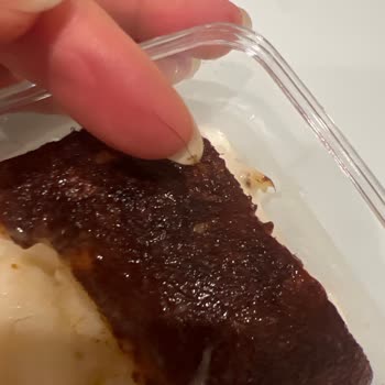 Pasadan Cafe Saç Kılı Çıktı Kazandibinde Paşadan Cafe Çekmeköy