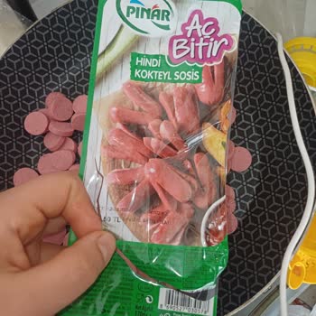 Pınar Et ve Süt Sosiste Rastlanan Şüpheli Pembe Madde