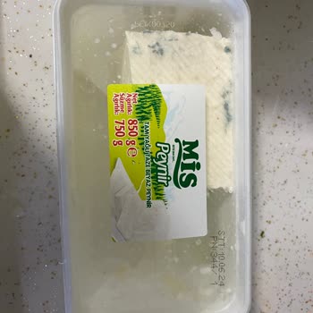 Mis Marka Peynir Küflenmesi