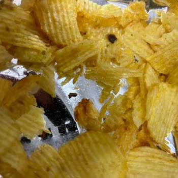 Ruffles Cipsin Tadı Ve İçinden Çıkan