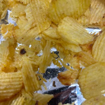 Ruffles Cipsin Tadı Ve İçinden Çıkan