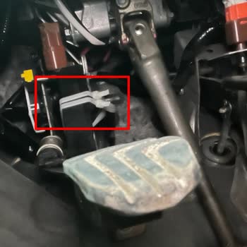 Nissan Debriyaj Pedalı Kırıldı
