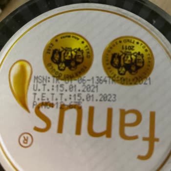 Balıkesir Peynircisi Tarihi Geçen Ürün Sattı