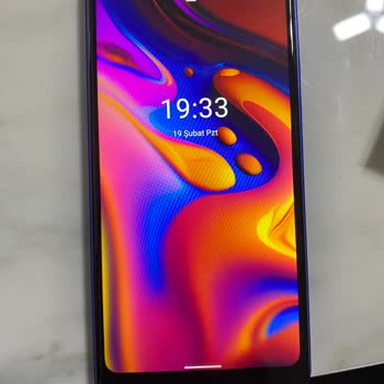 Reeder Cep Telefonu Düzen Tutmuyor Tam Bir Fiyasko