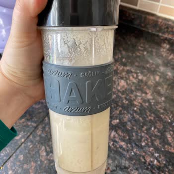 Arzum Shaken Take Kapağı Sıkıştı