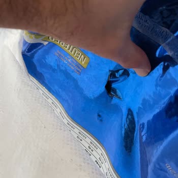 Pazarama Yırtık Paketin İadesi Bekletiliyor, Geri Dönüş Kesinlikle Alamıyorum