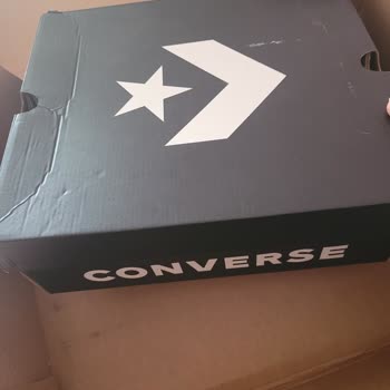 Sneaks Up Ayakkabımı Yanlış Getirdi