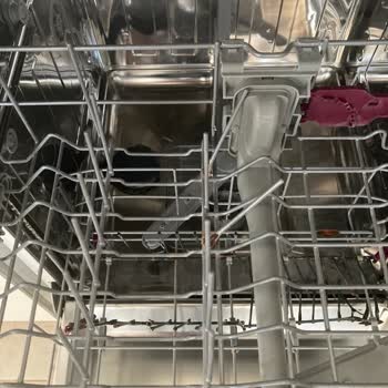 Arçelik 6343 Bulaşık Makinesi Altüst Sepet Küflenme Ve Parçalanma.
