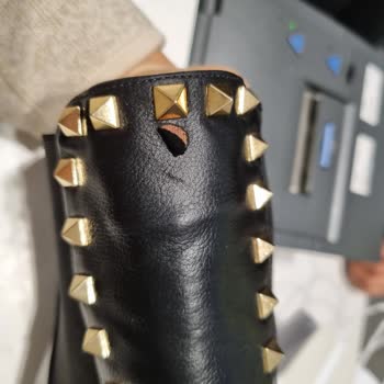 Nine West Kalitesiz Ürün, Kabul Edilmeyen İmalat Hatası