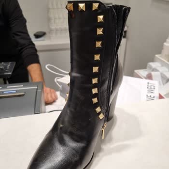 Nine West Kalitesiz Ürün, Kabul Edilmeyen İmalat Hatası