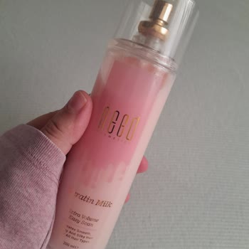 Need Cosmetics Need Cosmetic Saç Spreyinde Ki Kötü Koku