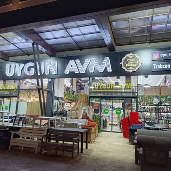 Uygun AVM (uygunavm.com.tr) Trabzon Yalıncak Hak Arayınca Mağazadan Çıkmam İstendi