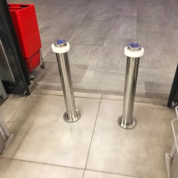 Carrefour SA Bebek Arabası Girişi Yasak