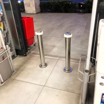 Carrefour SA Bebek Arabası Girişi Yasak