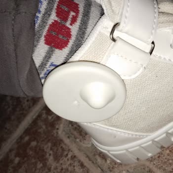 Meysu Outlet Terbiyesizlik Ve İlgilenmeme