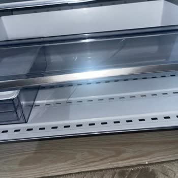 Beko Buzdolabı Çizik Dolu