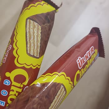 Ülker Çikolatalı Gofret Paket Şişmiş