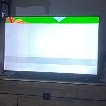 Vestel TV Beyaz Ekran