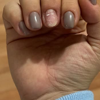Atelier Nail Studio Profesyonel Beklentilerin Karşılanmadığı Manikür Deneyimi