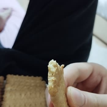 BİM Bisküvim'den Sac Cıktı