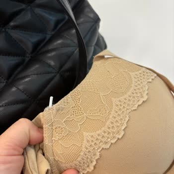 Penti Sütyenlerde Giderek Azalan Kalite!