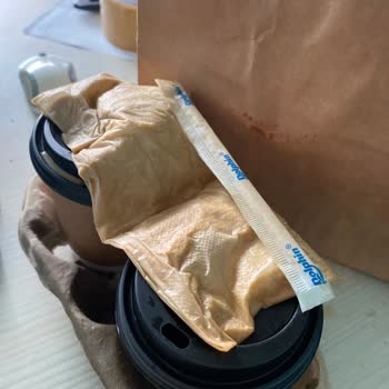 Caffe Carlino Kahveler Soğuk Ve Dökülmüş