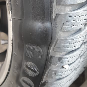 Goodyear Kış Lastiği Balon Yapması