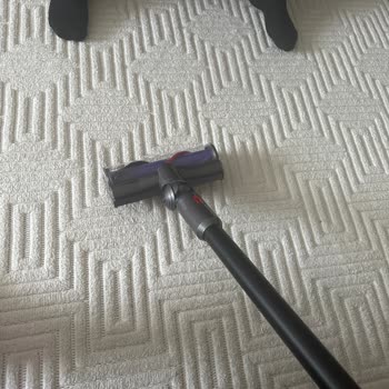 Dyson V15 Total Clean