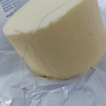 BİM Marketten Alınan Tereyağında Yabancı Madde Bulunması