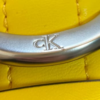 Trendyol Defolu Replika Ürün