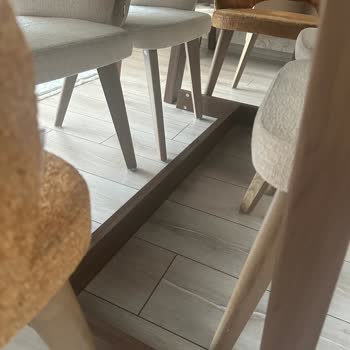 Kelebek Mobilya Yemek Masası Çalına