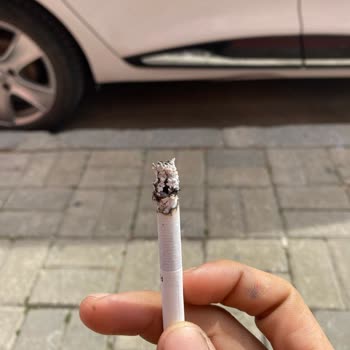 Philip Morris Sigaranın İçinden Farklı Şeyler Çıkıyor