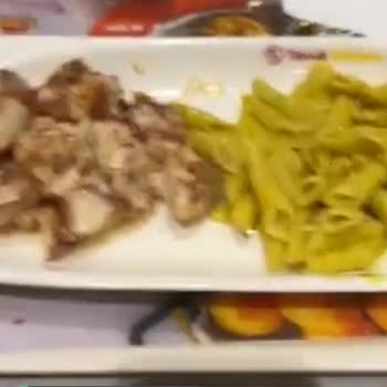 Tavuk Dünyası Tadı Da Görüntüsü De Berbat