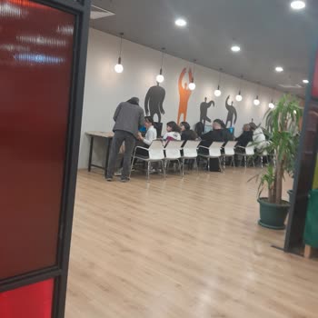 İBB - İstanbul Büyükşehir Belediyesi Kütüphanede Yaşanan Yoğunluk Ve Çalışma Ortamı Sorunları