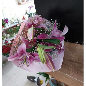 Çiçek Sepeti'nin Görseldekinden Alakasız Ürün Göndermesi!