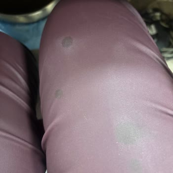 Pierre Cardin Giyim Kolonya İle Pantolonumda Oluşan Kalıcı Leke
