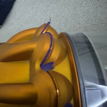 Dyson V15 Süpürge Hava Kaçırıyor